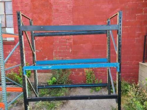 DESCRIPTION&nbsp;(1) PALLET RACK SYSTEM ADDITIONAL INFORMATION&nbsp; INCLUDES 4PC UPRIGHTS, 12PC HORIZONTALS, PIC IS FOR DISPLAY PURPOSES. YOU WILL RECEIVE UNIT