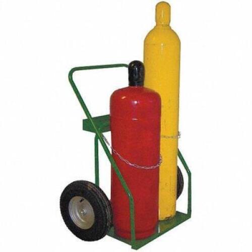 DESCRIPTION&nbsp;(1) WELDING CYLLINDER HAND TRUCK BRAND/MODEL&nbsp;SAF-T-CART/5WXE0 ADDITIONAL INFORMATION&nbsp;780LB LOAD CAPACITY, RETAILS FOR $493.08 SIZE&nbsp;44" X 3