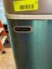DESCRIPTION: COUNTERTOP ICE MAKER BRAND/MODEL: WHYNTER QTY: 1 - 2
