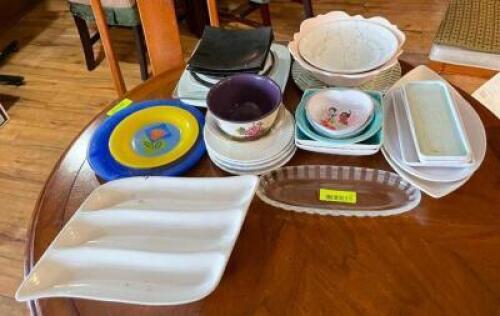 DESCRIPTION: ASSORTED PLATES, BOWLS AND PLATTERS AS SHOWN QTY: 1