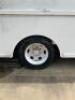 DESCRIPTION: BOX TRUCK WITHOUT TITLE / NOT IN WORKING CONDITION / FOR PARTS INFORMATION: CONTENTS NOT INCLUED. QTY: 1 - 2