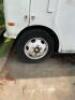 DESCRIPTION: BOX TRUCK WITHOUT TITLE / NOT IN WORKING CONDITION / FOR PARTS INFORMATION: CONTENTS NOT INCLUED. QTY: 1 - 3