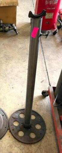 DESCRIPTION: UNDER HOIST STAND JACK QTY: 1