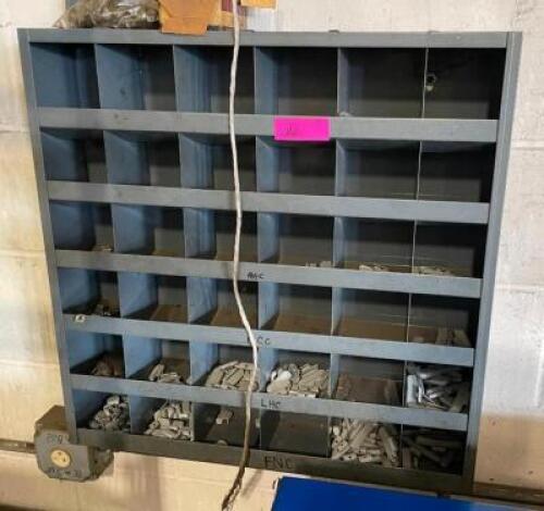 DESCRIPTION: PIGEONHOLE BIN UNIT INFORMATION: CONTENTS INCLUDED SIZE: 24"X24" QTY: 1