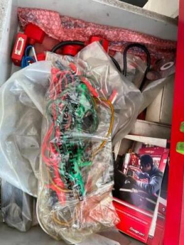 DESCRIPTION: ASSORTED SNAP-ON DIAGNOSTIC ACCESSORIES QTY: 1