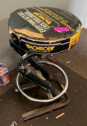 DESCRIPTION: MONROE SHOCKS AND STRUTS WORK STOOL QTY: 1