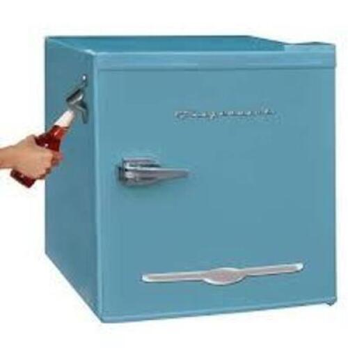 DESCRIPTION: (1) RETRO MINI FRIDGE BRAND/MODEL: FRIGIDAIRE/EFR376-RED INFORMATION: BLUE /CAPACITY: 1.6 CU-FT RETAIL$: $138.00 EA SIZE: 1.6 CU FT QTY:
