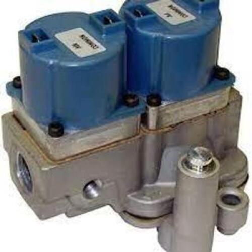 DESCRIPTION: (2) DUAL OPERATOR GAS VALVE BRAND/MODEL: BASO #311W85 RETAIL$: $324.83 EA SIZE: 1/2-14 X 1/2-14 QTY: 1