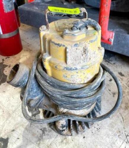 DESCRIPTION: 1/2 HP SUBMERSIBLE PUMP BRAND/MODEL: WACKER NEUSON QTY: 1