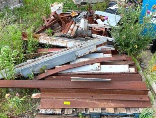 DESCRIPTION: ASSORTED SCRAP METAL AS SHOWN LOCATION: BACK LOT QTY: 1
