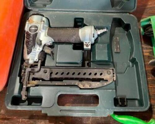 DESCRIPTION: PNEUMATIC FINISH NAILER BRAND/MODEL: HITACHI C337581 QTY: 1