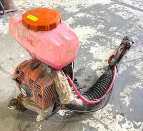 DESCRIPTION: STIHL SR450 BACKPACK POWERFUL MISTBLOWER BRAND/MODEL: STIHL SR450 LOCATION: WAREHOUSE QTY: 1
