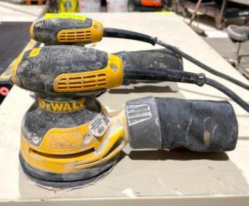 DESCRIPTION: (2) 5" ELECTRIC VARIABLE SPPED ORBITAL SANDERS BRAND/MODEL: DEWALT DWE6423 QTY: 2