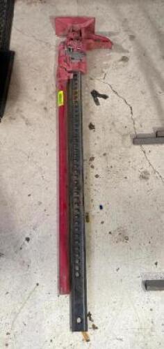 DESCRIPTION: UTILITY JACK THIS LOT IS: ONE MONEY QTY: 1