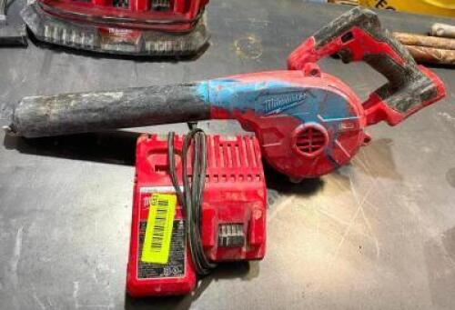 DESCRIPTION: MILWAUKEE COMPACT BLOWER W/ CHARGER (NO BATTERY) BRAND/MODEL: MILWAUKEE LOCATION: WAREHOUSE QTY: 1
