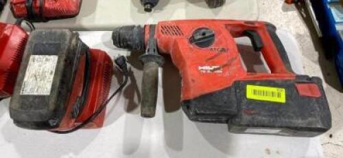 DESCRIPTION: CORDLESS ROTARY HAMMER DRILL KIT BRAND/MODEL: HILTI TE 30-A36 QTY: 1