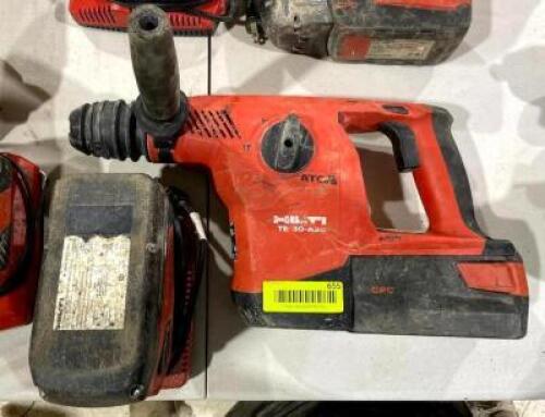 DESCRIPTION: CORDLESS ROTARY HAMMER DRILL KIT BRAND/MODEL: HILTI TE 30-A36 QTY: 1