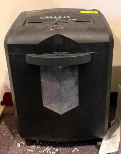 DESCRIPTION: BONSAII PAPER SHREDDER QTY: 1