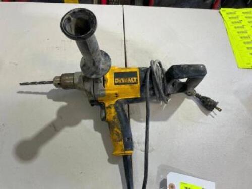 DESCRIPTION: DEWALT 1/2" VSR DRILL W/ SIDE HANDLE. BRAND/MODEL: DEWALT DW130V LOCATION: SHOP QTY: 1