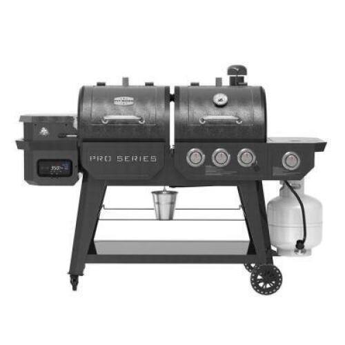 PIT BOSS�PRO BLACK TRIPLE-FUNCTION COMBO GRILL