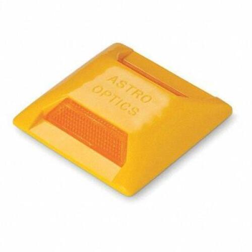 DESCRIPTION: (1) BOX OF (100) TEMPORARY PAVEMENT MARKER BRAND/MODEL: TAPCO #38A882 INFORMATION: AMBER, REFLECTIVE RETAIL$: $387.47 TOTAL SIZE: 4"L 4"W