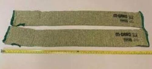 DESCRIPTION: (3) BAGS OF (12) CUT SLEEVES BRAND/MODEL: M GARD A4 INFORMATION: GREEN RETAIL$: $20.00 EA SIZE: 22" A4 QTY: 3