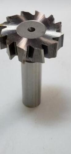 DESCRIPTION: (1) STAGGERED TOOTH HSS WOODRUFF KEYSEAT CUTTER BRAND/MODEL: MOON STKY1175 RETAIL$: 90.13 SIZE: 1-3/8" CUT DIA 3/8" W 1/2" SD QTY: 1