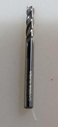 DESCRIPTION: (6) SOLID CARBIDE SQ END MILL BRAND/MODEL: HERTEL 88245980 RETAIL$: $9.89 EA SIZE: 1/8" 1/2" LOC QTY: 6