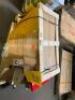 DESCRIPTION (1) DAYTON MANUAL MOBILE SCISSOR-LIFT TABLE BRAND/MODEL 3KR47 ADDITIONAL INFORMATION LOAD CAPACITY: 800LB/RED/LIFT MECHANISM: HYDRAULIC/RE - 2