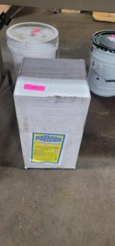 DESCRIPTION: (1) BOX OF LAUNDRY DETERGENT BRAND/MODEL: PREMIER INFORMATION: LEMON RETAIL$: $40.00 EA SIZE: 50 LB QTY: 1