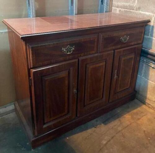 BEDROOM DRESSER
