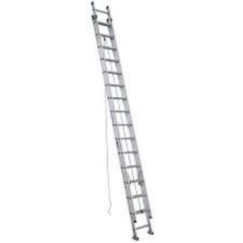 DESCRIPTION: (1) ALUMINUM EXTENSION LADDER BRAND/MODEL: WERNER #4XN93 RETAIL$: 575.78 SIZE: 32 FT QTY: 1