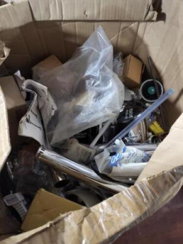 DESCRIPTION: (1) MISC BOX OF PLUMBING MATERIALS BRAND/MODEL: SLOAN, AND OTHERS INFORMATION: MUST COME INSPECT QTY: 1