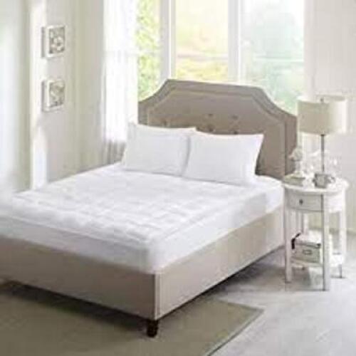 DESCRIPTION: (1) MATTRESS PAD BRAND/MODEL: SLEEP PHILOSOPHY INFORMATION: WHITE RETAIL$: $70.00 EA SIZE: TWIN QTY: 1