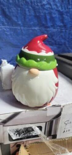 DESCRIPTION: (1) HIPPIE GNOME CANISTER BRAND/MODEL: STRAWBERRY STREET #HGNOME-CANAL-DS RETAIL$: $20.00 EA QTY: 1