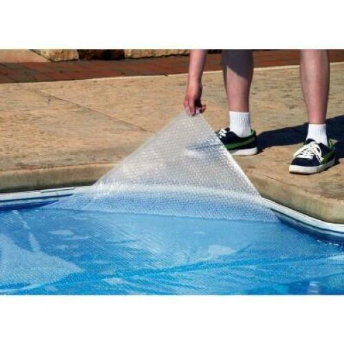 DESCRIPTION (1) BLUEWAVE IN-GROUND SOLAR BLANKET BRAND/MODEL NS525 ADDITIONAL INFORMATION CLEAR/RETAILS AT $298.95 SIZE 18' X 36' THIS LOT IS ONE MONE