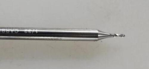 DESCRIPTION: (5) SOLID CARBIDE SQ END MILL BRAND/MODEL: HERTEL 88247689 RETAIL$: $ 12.23 EA SIZE: 1/32" 5/64" LOC 1/8" SD QTY: 5