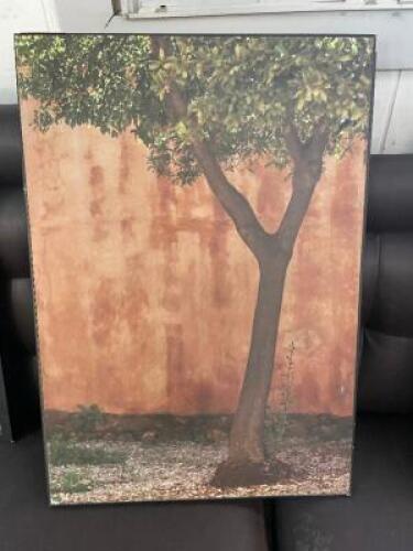 DESCRIPTION: 30" PAINTING / PRINT SIZE 30" TALL LOCATION: BAY 6 QTY: 1