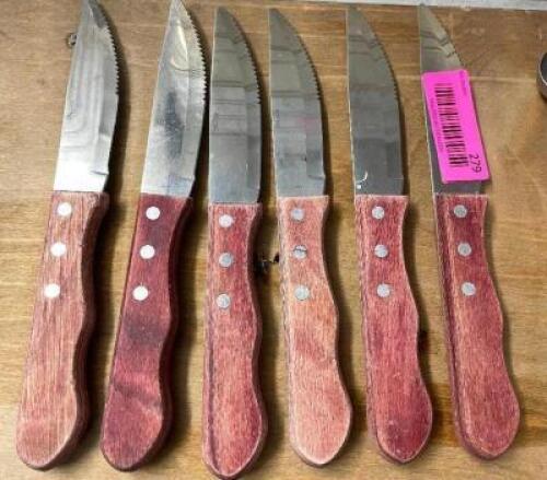DESCRIPTION: (6) STEAK KNIVES W/ WOODEN HANDLES LOCATION: BAY 6 THIS LOT IS: SOLD BY THE PIECE QTY: 6