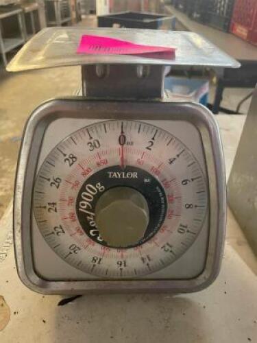 DESCRIPTION: TAYLOR 32 OZ PORTION SCALE BRAND / MODEL: TAYLOR SIZE 32 OZ LOCATION: BAY 6 QTY: 1