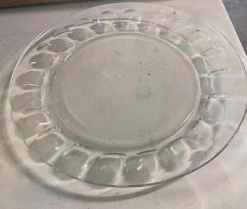 DESCRIPTION: (30) 9" GLASS SALAD PLATES SIZE 9" LOCATION: BAY 6 THIS LOT IS: SOLD BY THE PIECE QTY: 30