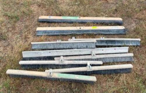 DESCRIPTION: ASSORTED CONCRETE BROOM HEADS LOCATION: SPACE CENTER QTY: 1