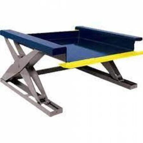 DESCRIPTION: (1) FLOOR HEIGHT LIFT TABLE BRAND/MODEL: SOUTHWORTH #ZLS4-35 INFORMATION: BLUE RETAIL$: $7499.00 EA SIZE: 44" X 48" QTY: 1