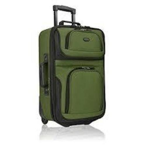 DESCRIPTION: (1) TRAVELER SUITCASE BRAND/MODEL: U.S. TRAVELER RIO INFORMATION: EVERGREEN #US5600 RETAIL$: $69.99 EA QTY: 1