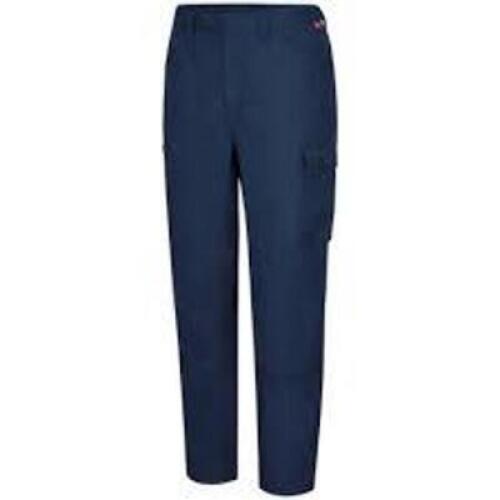 DESCRIPTION: (5) PAIRS OF FLAME RESISTANT PANTS BRAND/MODEL: BULWARK PROTECTIVE APPAREL INFORMATION: BLUE RETAIL$: $73.00 EA SIZE: W06L34U QTY: 5