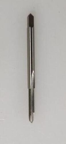 DESCRIPTION: (12) HSS SPIRAL POINT TAP BRAND/MODEL: VC 04997151 RETAIL$: $ 11.64 EA SIZE: M3x0.50 METRIC COARSE QTY: 12