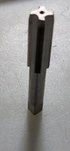 DESCRIPTION: (1) HSS STRAIGH TFLUTE HAND TAP BRAND/MODEL: VC 04993408 RETAIL$: 43.73 SIZE: M14x1.00 METRIC FINE QTY: 1