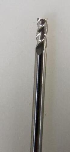 DESCRIPTION: (1) SOLID CARBIDE SQ END MILL BRAND/MODEL: HERTEL 09653411 RETAIL$: 13.24 SIZE: 1/8" , 1/4" LOC QTY: 1