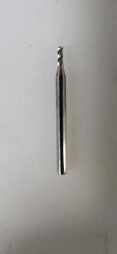 DESCRIPTION: (1) SOLID CARBIDE SQ END MILL BRAND/MODEL: ACCUPRO 37289972 RETAIL$: 17.97 SIZE: 0.07", .021" LOC 1/8"SD QTY: 1