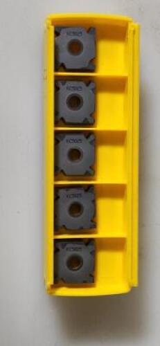 DESCRIPTION: (10) KENDEX SCREW ON INSERTS BRAND/MODEL: KENNAMETAL DWG209190R02 RETAIL$: $ 49.75 PER INSERT QTY: 10